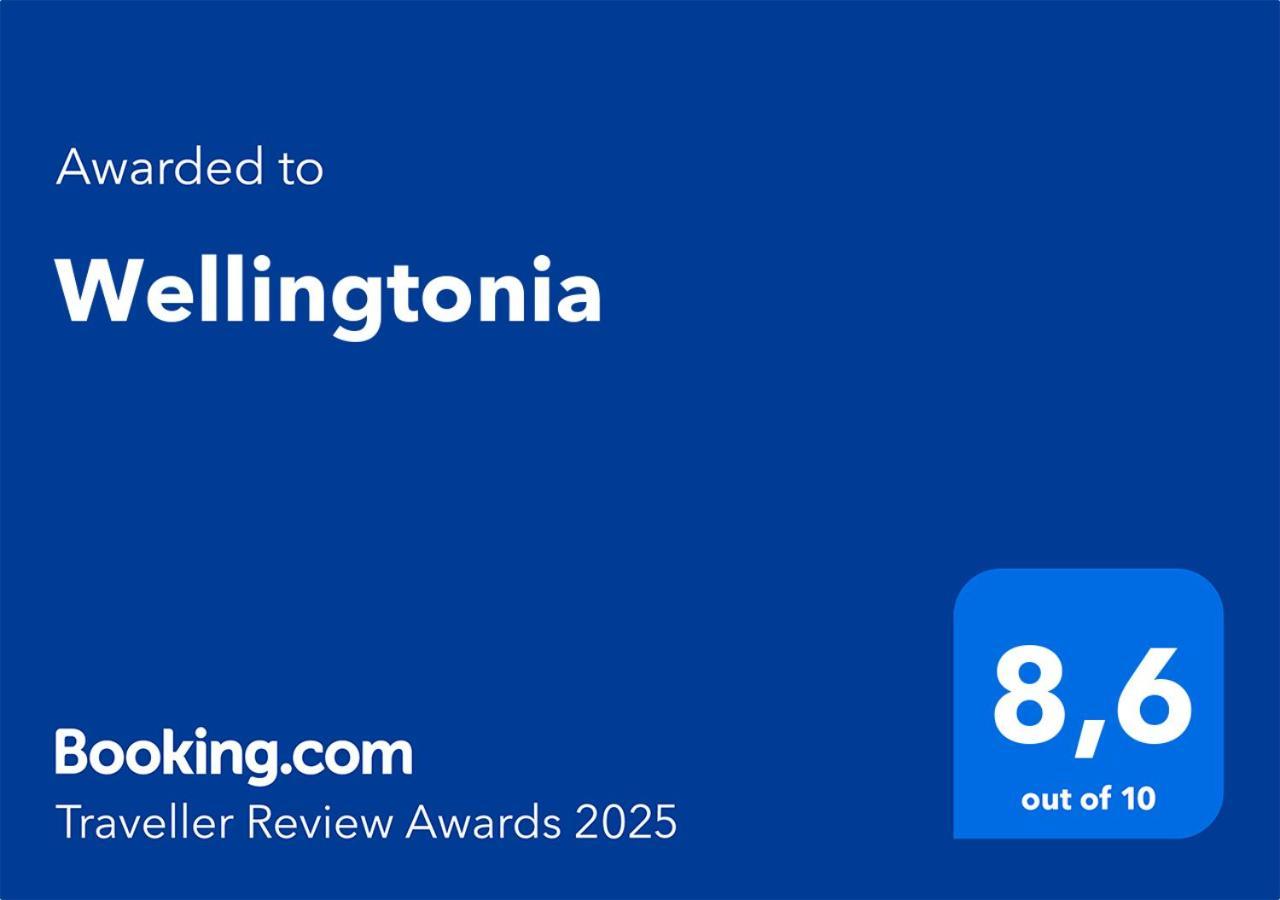 エステポナWellingtoniaアパートメント エクステリア 写真